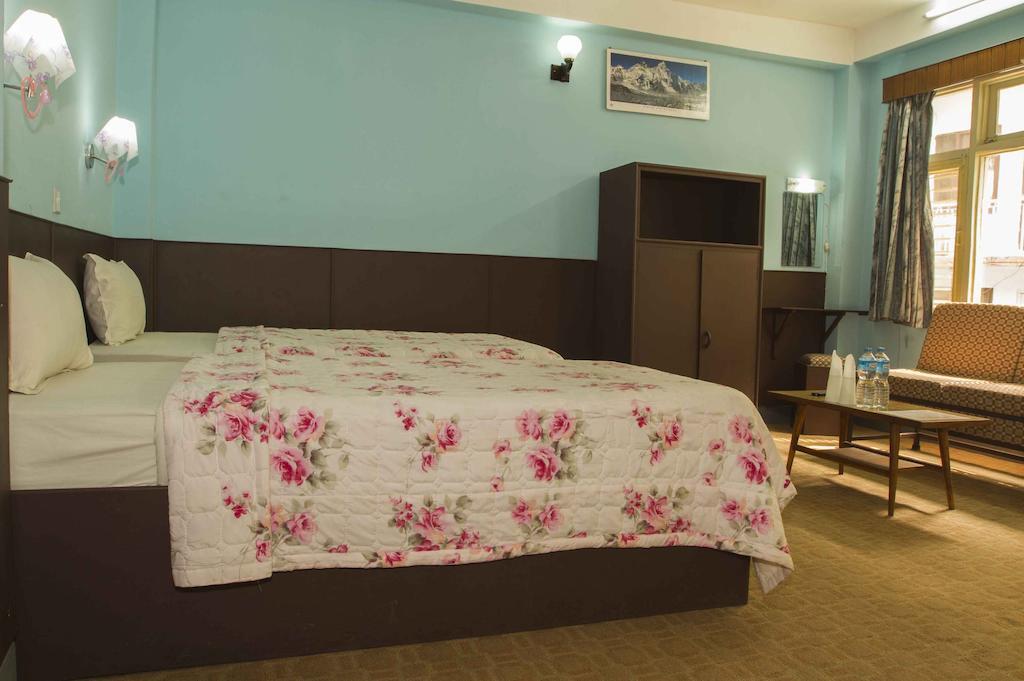 Hotel Impala Garden Kathmandu Exteriör bild