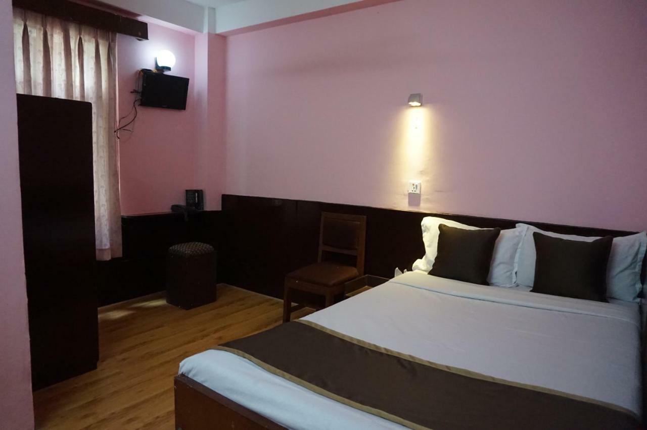 Hotel Impala Garden Kathmandu Exteriör bild